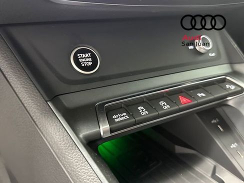 Used 2025 Audi Q3 2.0T Premium Plus image 25