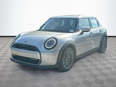 New 2026 MINI Cooper 4-Door Hardtop image 3