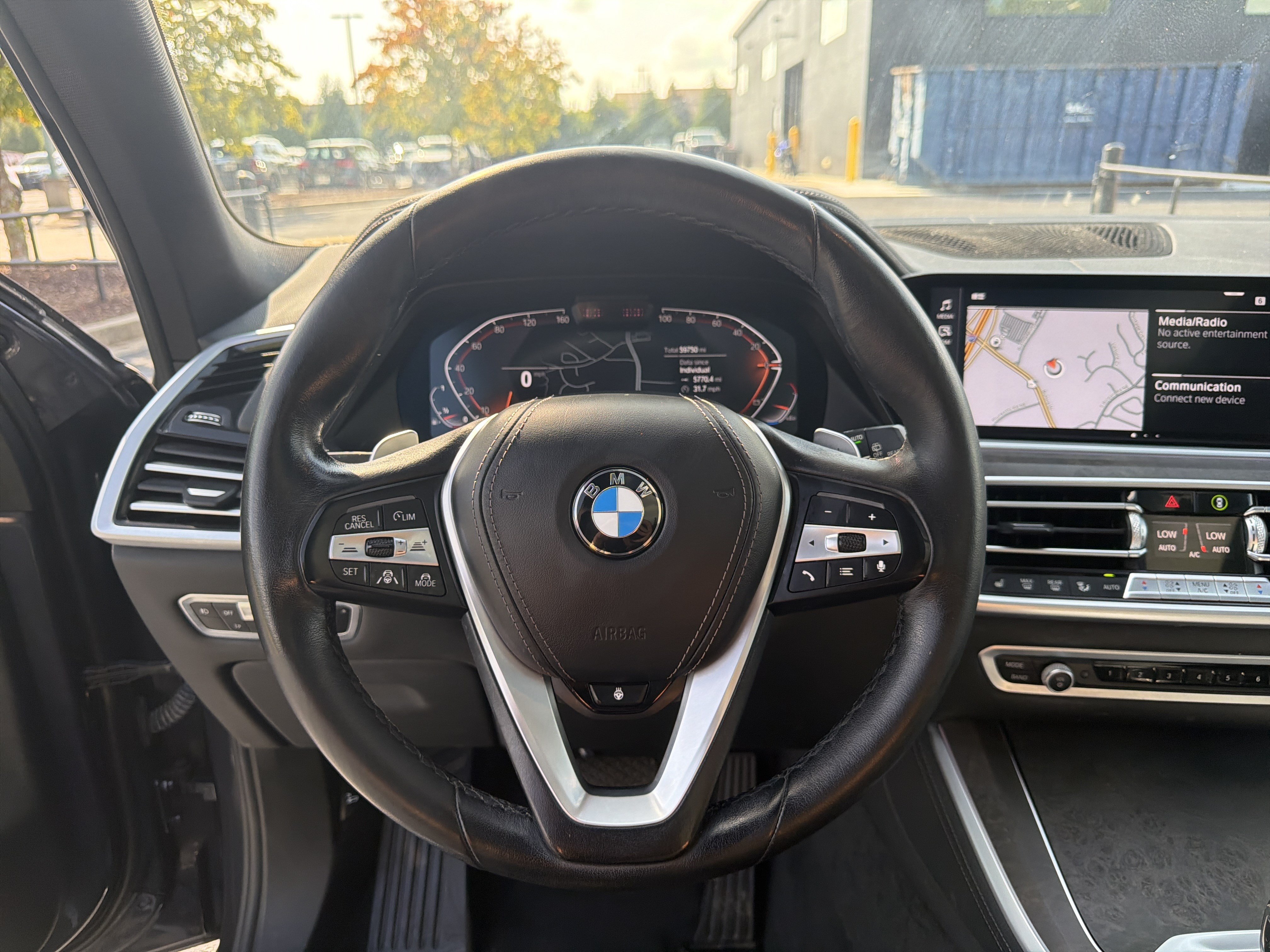 Used 2021 BMW X5 sDrive40i w/ Premium Package RWD image 11