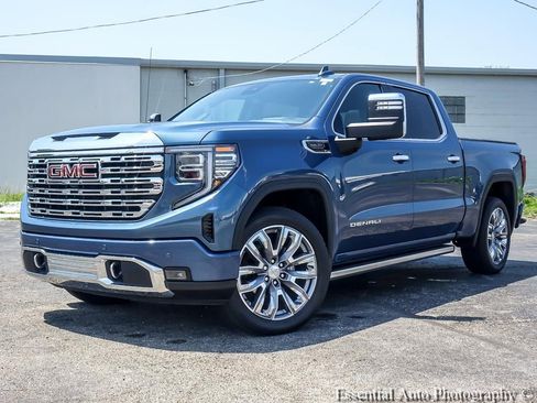 Used 2025 GMC Sierra 1500 Denali w/ Denali Reserve Package AWD/4WD image 2
