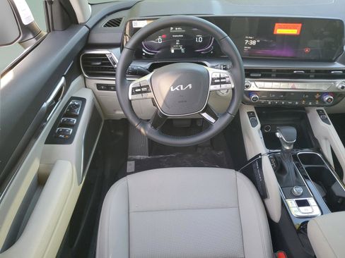 New 2025 Kia Telluride S image 31