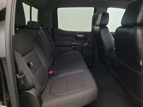 Used 2020 GMC Sierra 1500 SLE w/ SLE Value Package AWD/4WD image 19