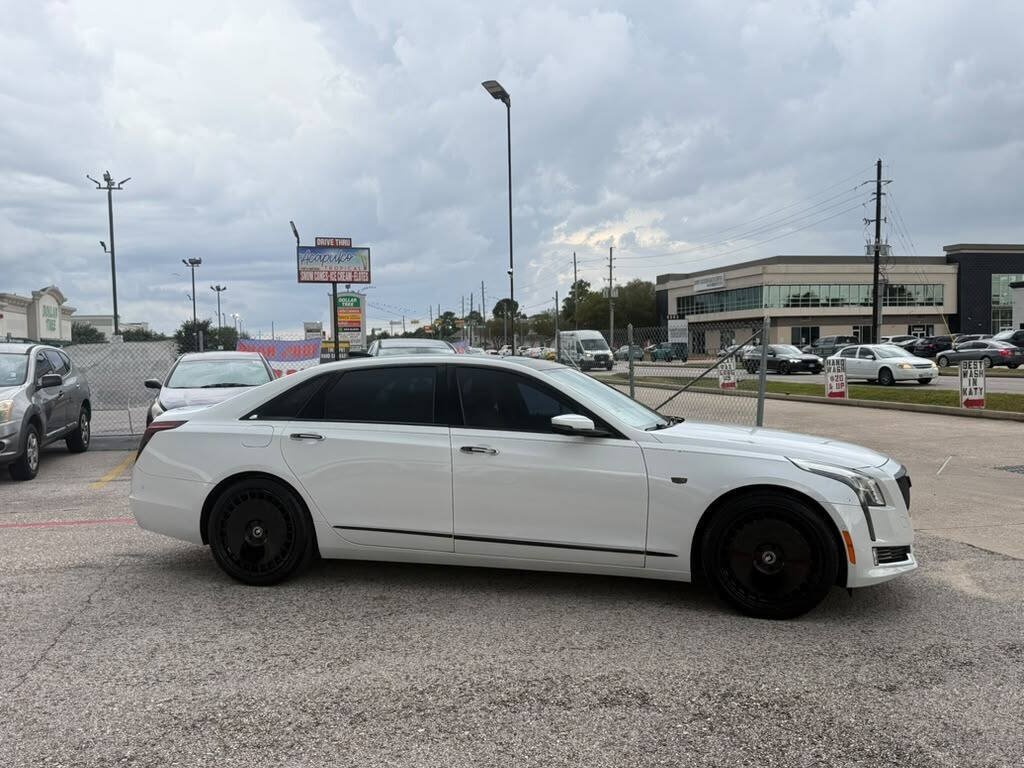 Used 2018 Cadillac CT6 Luxury RWD image 7