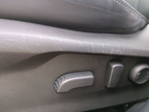 Used 2023 Subaru Forester Limited image 21