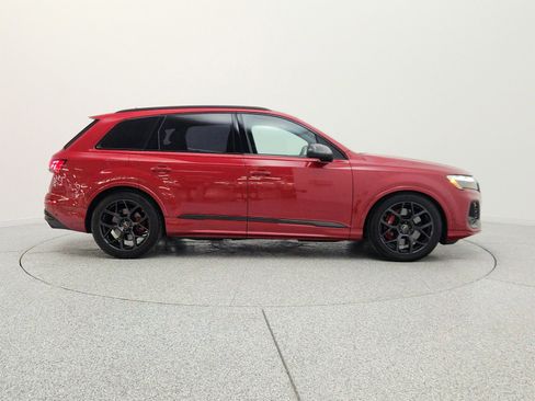 Used 2025 Audi SQ7 Prestige AWD/4WD image 4