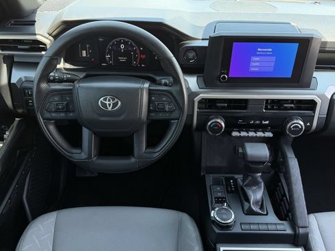 Used 2026 Toyota Tacoma SR5 AWD/4WD image 13