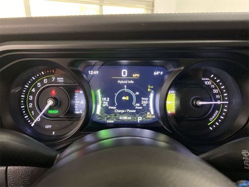 Used 2024 Jeep Wrangler Unlimited Rubicon 4xe image 28