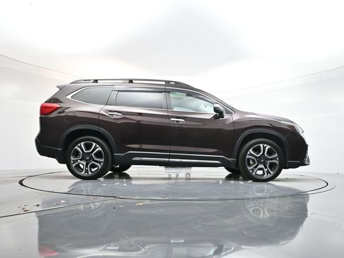 Used 2023 Subaru Ascent Touring image 34