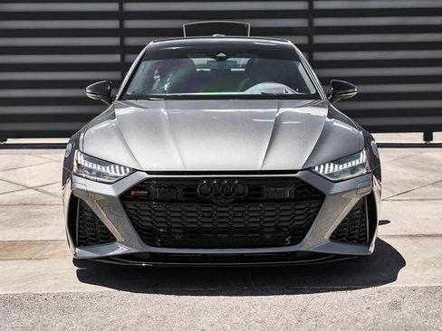 Used 2024 Audi RS 7 Performance AWD/4WD image 14