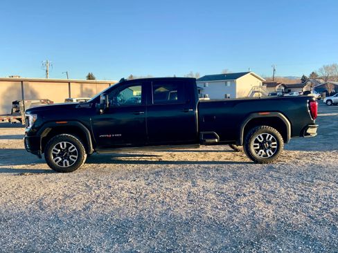 Used 2022 GMC Sierra 3500 AT4 w/ AT4 Premium Plus Package image 2