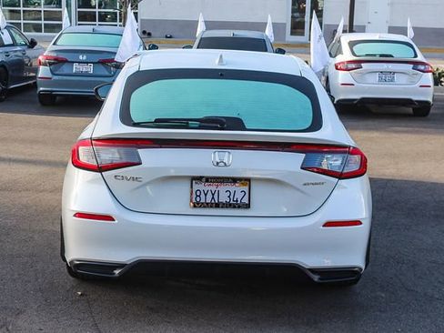 Used 2022 Honda Civic Sport image 6