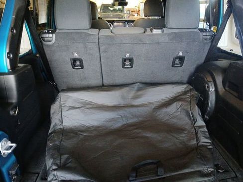 Used 2020 Jeep Wrangler Unlimited Sahara image 50