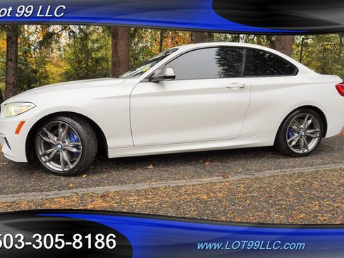 Used 2015 BMW M235i xDrive Coupe w/ Technology Package AWD/4WD image 5