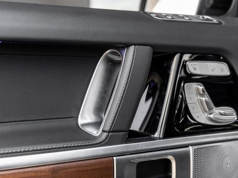 Used 2025 Mercedes-Benz G 550 image 21