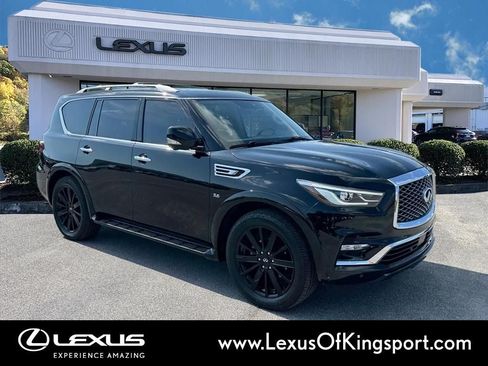 Used 2019 INFINITI QX80 Luxe w/ All-Season Package AWD/4WD image 7