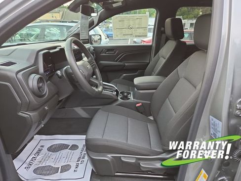 New 2026 Chevrolet Colorado Trail Boss AWD/4WD image 13