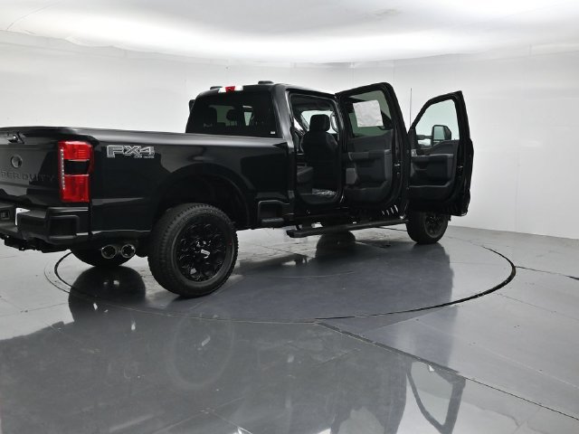 New 2026 Ford F350 Lariat w/ Black Appearance Package AWD/4WD image 53