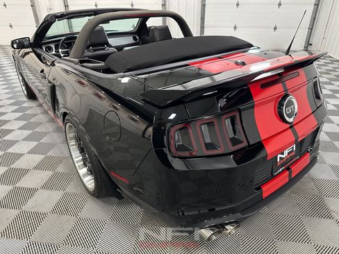 Used 2014 Ford Mustang GT Premium w/ Brembo Brake Package RWD image 18