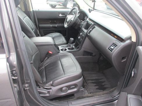 Used 2016 Ford Flex SEL w/ Equipment Group 202A image 9