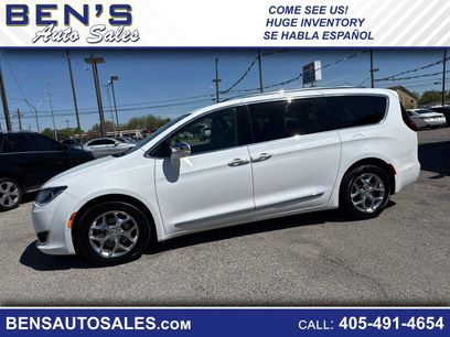 Used 2018 Chrysler Pacifica Limited w/ Advanced Safetytec Group