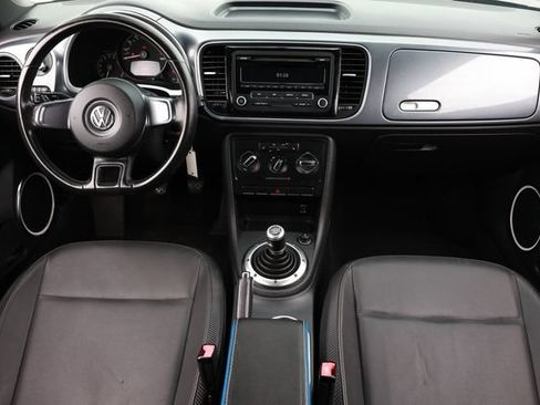 Used 2012 Volkswagen Beetle 2.5 FWD image 24