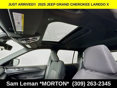 New 2025 Jeep Grand Cherokee Laredo X w/ Luxury Tech Group I image 21