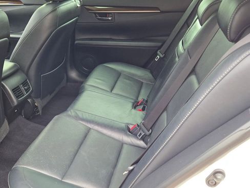 Used 2013 Lexus ES 350 w/ Luxury Pkg image 15