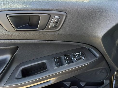 Used 2019 Ford EcoSport SES image 17