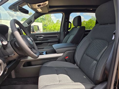 New 2026 RAM 1500 Big Horn AWD/4WD image 12