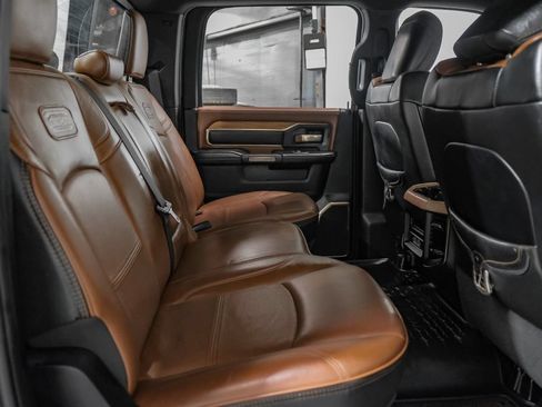 Used 2021 RAM 3500 Limited AWD/4WD image 35