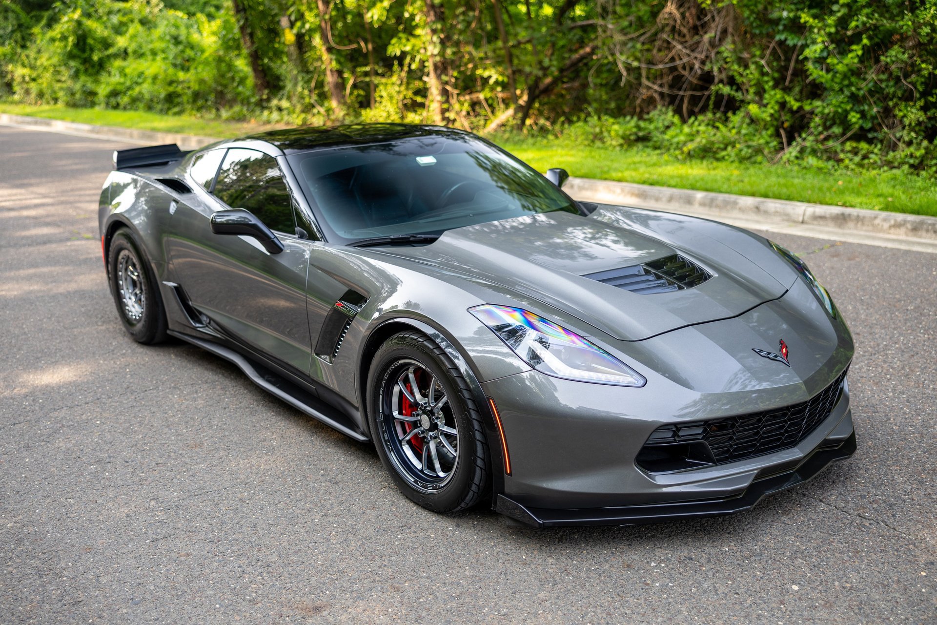 Used 2016 Chevrolet Corvette Z06 w/ Battery Protection Package RWD image 25