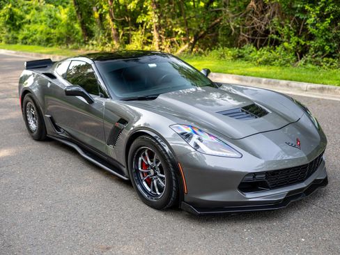 Used 2016 Chevrolet Corvette Z06 RWD image 25