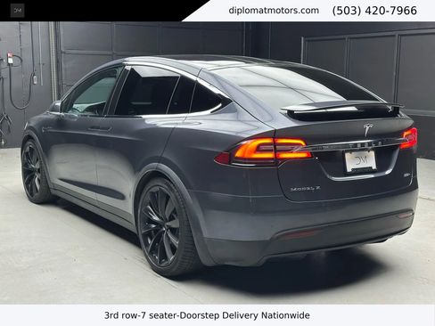 Used 2017 Tesla Model X 100D image 4