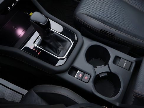 Used 2025 Subaru Forester Touring image 27