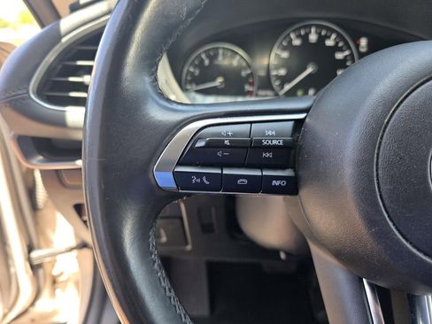 Used 2024 MAZDA MAZDA3 s FWD image 16