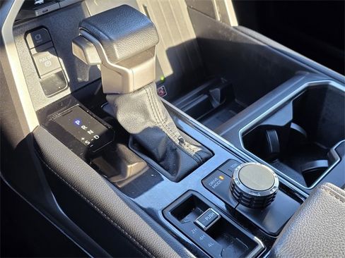 Used 2025 Toyota Tundra Limited image 16