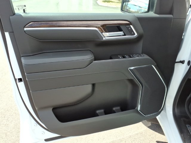 New 2026 GMC Sierra 1500 SLE w/ LPO, GMC Protection Package AWD/4WD image 16