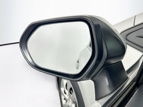 Used 2025 Toyota Corolla LE FWD image 16