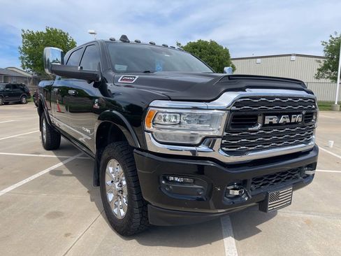 Used 2020 RAM 2500 Limited AWD/4WD image 1