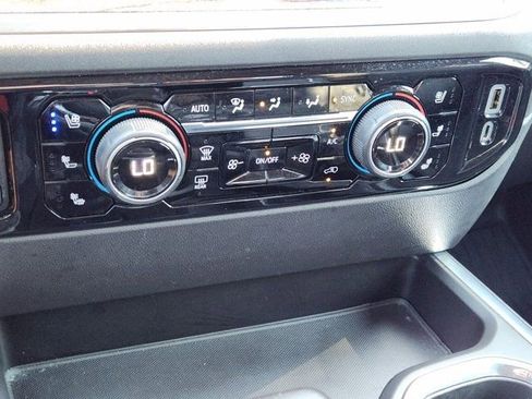 Used 2022 Chevrolet Silverado 1500 LTZ w/ Z71 Off-Road Package image 21