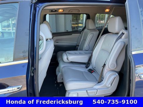 Used 2023 Honda Odyssey Touring image 32