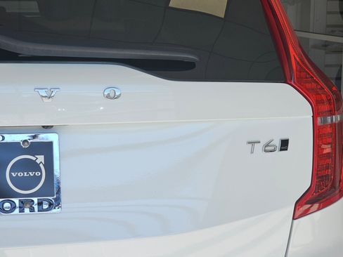 Certified 2022 Volvo XC90 T6 Inscription w/ Advanced Package image 8