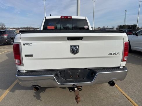 Used 2015 RAM 1500 Laramie w/ Convenience Group image 9