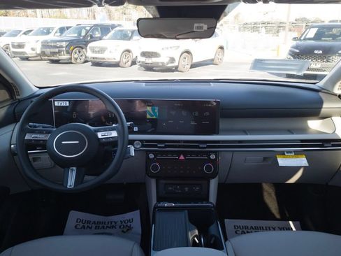 New 2026 Hyundai Tucson SEL FWD image 18