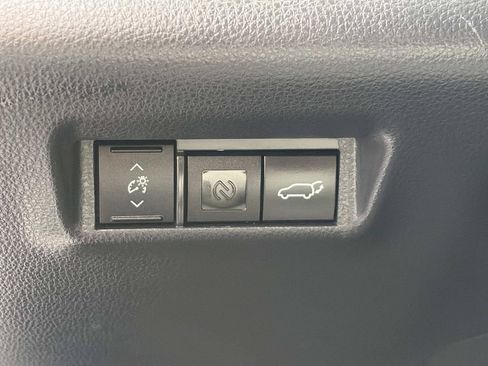 Used 2026 Toyota RAV4 XLE Premium FWD image 26
