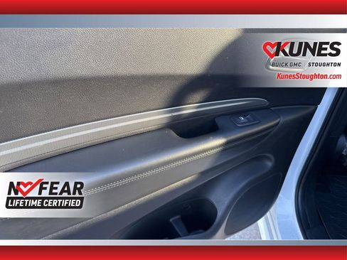 Used 2020 Dodge Durango GT image 38