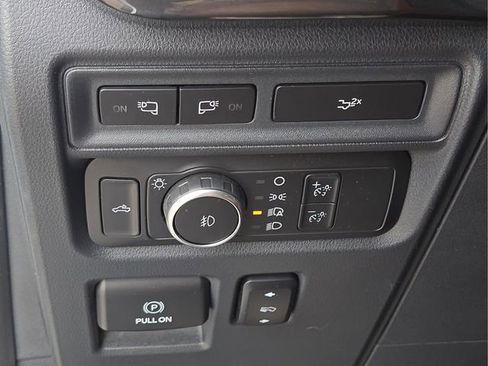 Used 2022 Ford F150 XLT w/ Equipment Group 302A High image 27