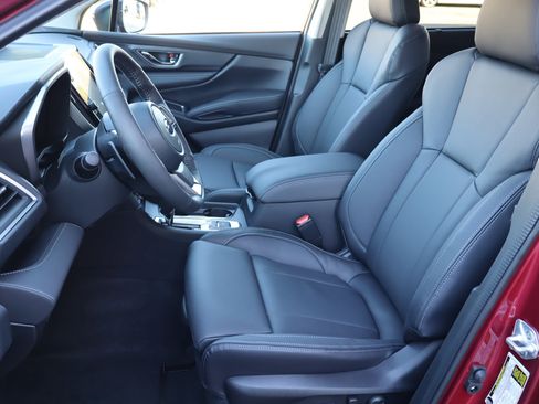 New 2026 Subaru Ascent Limited image 9