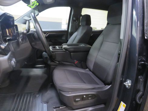 Used 2023 Chevrolet Silverado 1500 LT image 11