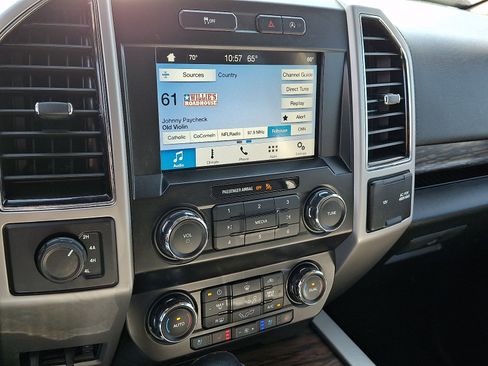 Used 2019 Ford F150 Lariat AWD/4WD image 23